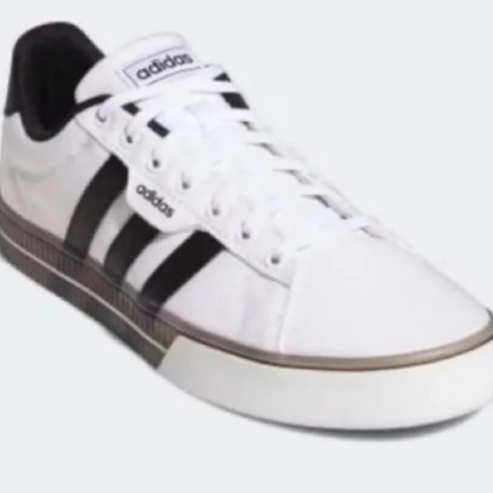 Adidas Daily 3.0